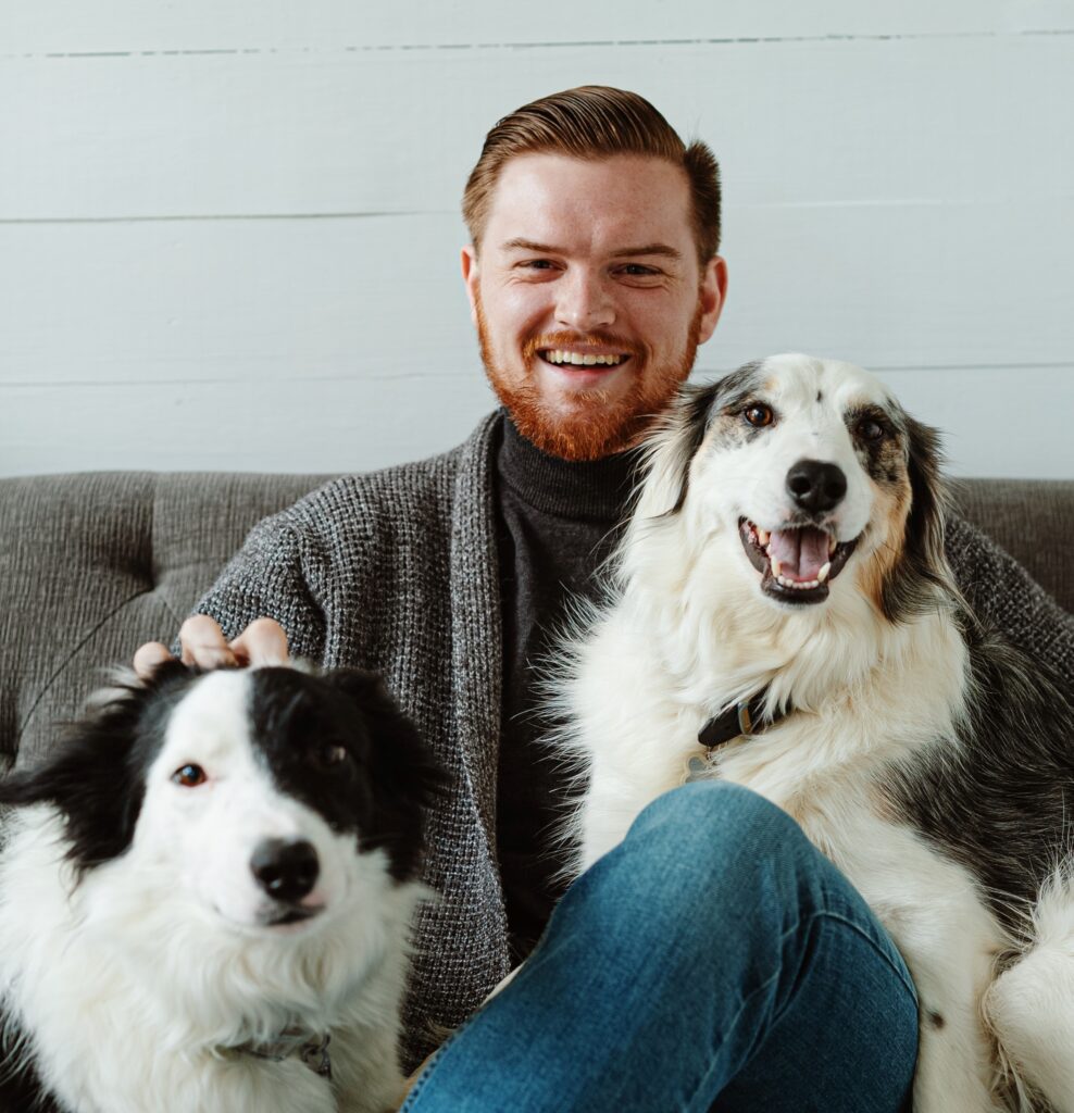 The different types of social media platforms and what they're used for. Users on twitter tend to be between the ages of 25-49